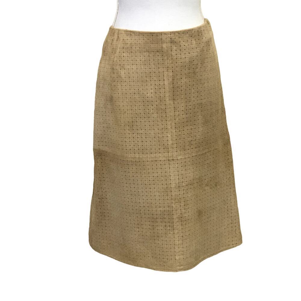 Lillie Rubin tan laser cut suede A-line knee length skirt, 4, classic, leather